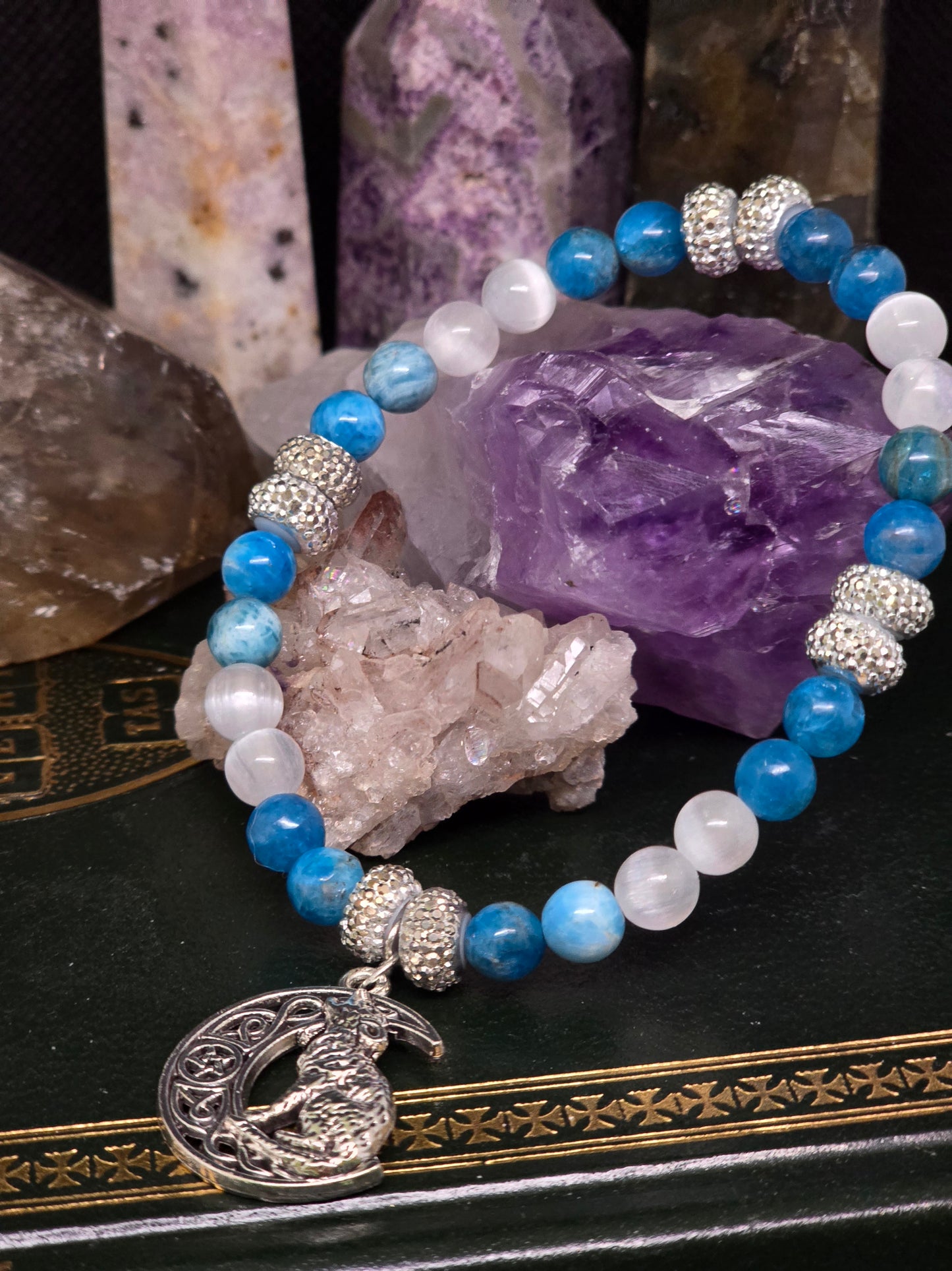 🏔️ The Lady of Winter: Skadi Channeled Devotional Bracelet ❄️